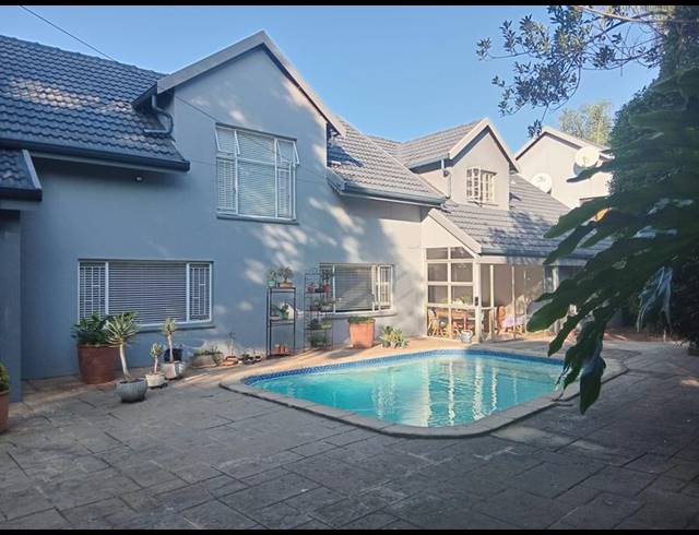 4 BEDROOM HOUSE FOR SALE IN ELDORAIGNE